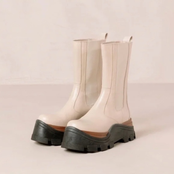 ALOHAS Shoes - ALOHAS Cream Combat Boots